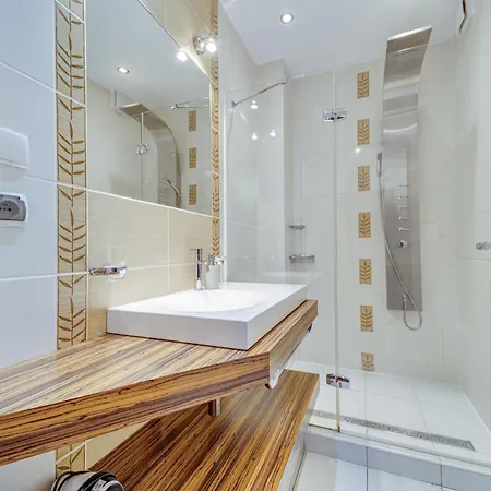 Nad Lomniczka-1 By Interhome